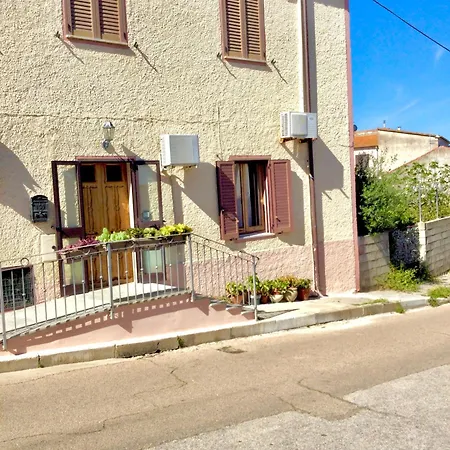 Sardegna Del Nord - Bellissima Casa Con Terrazza - Internet Wifi *